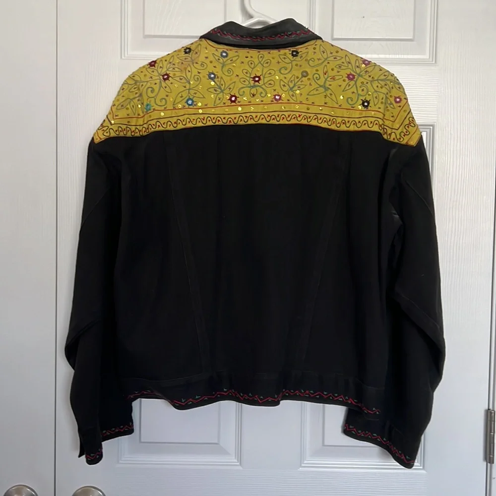 Honeybee, black denim jacket, embellished, size L, vintage circa  late 1980's - Picture 2 of 4
